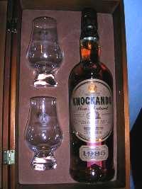 Knockando Slow Matured 1985   / Holzkiste mit 2 Gläsern